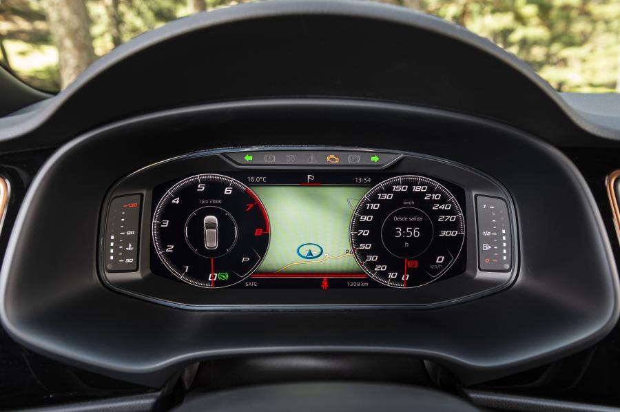 Панель приборов Seat Leon Cupra R ST (5F) 2018 года  (WW) (фото 30 из 40)
